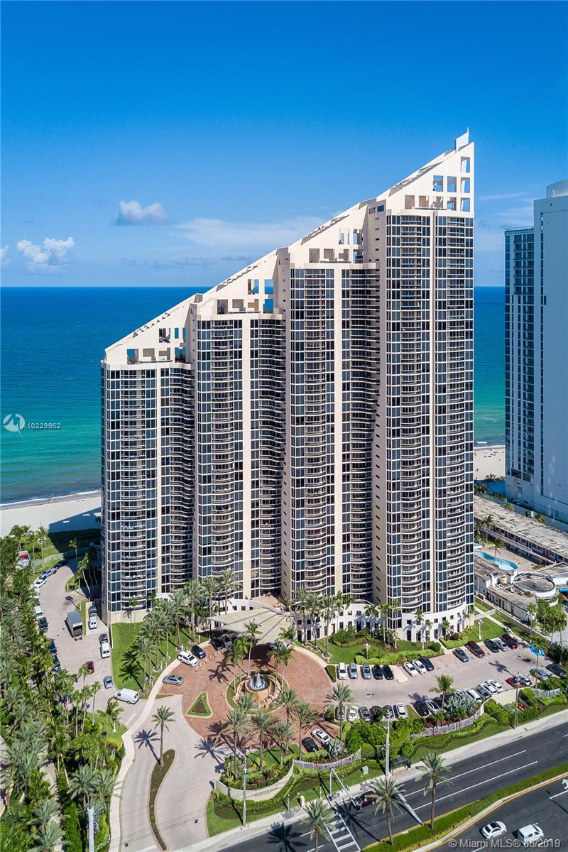 17555 Collins Ave 1401